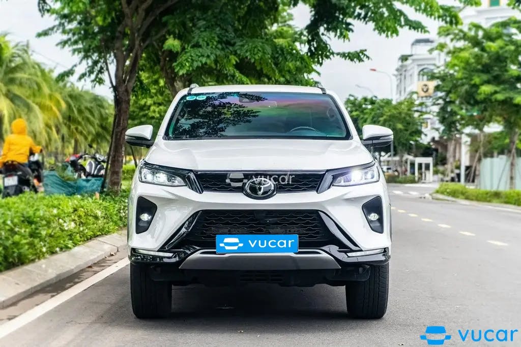 Ảnh xe Toyota Fortuner 2022