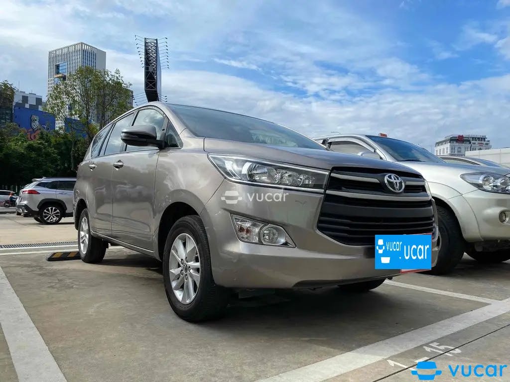 Ảnh xe Toyota Innova 2019